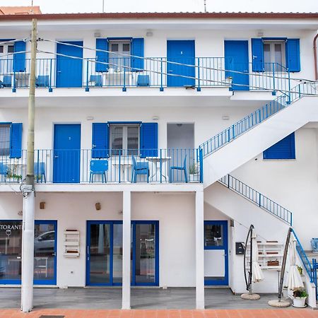 Hotel Bed&Blu La Caletta Exterior foto
