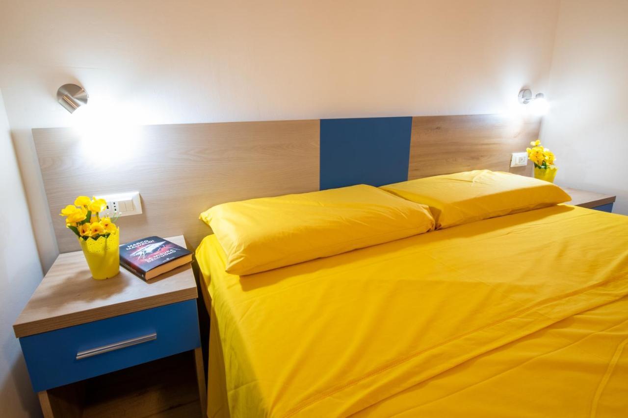Hotel Bed&Blu La Caletta Exterior foto