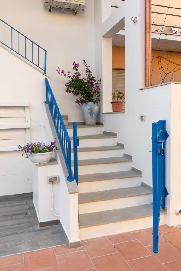 Hotel Bed&Blu La Caletta Exterior foto