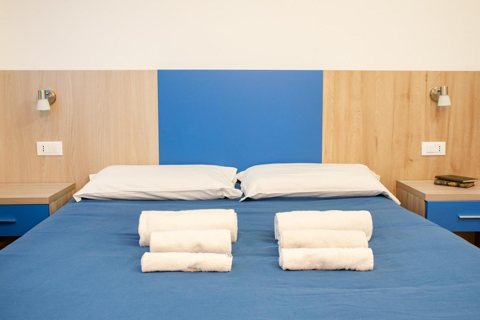 Hotel Bed&Blu La Caletta Exterior foto